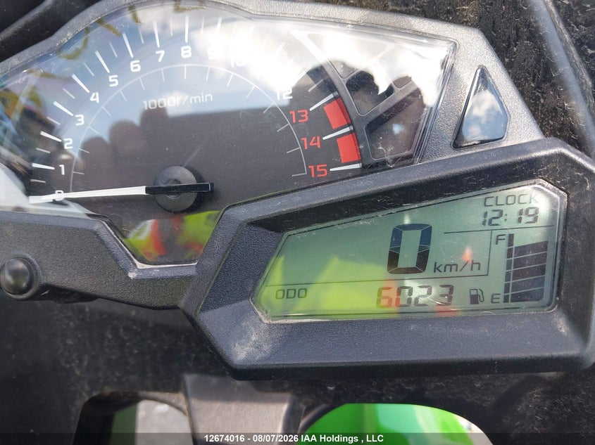2013 KAWASAKI NINJA SPORT_BIKE 2