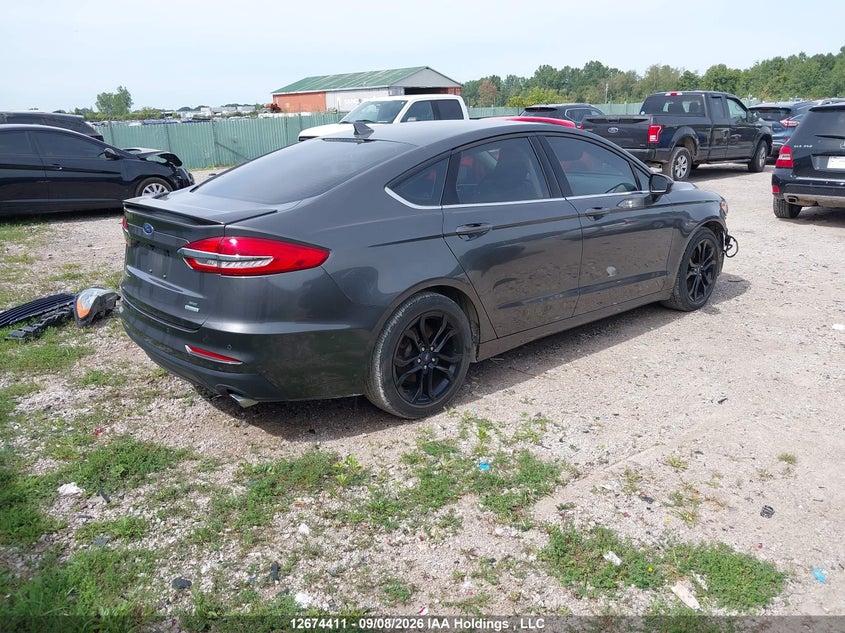Vin: 3fa6p0hd8kr279056, lot: 3077950, ford fusion se 20194