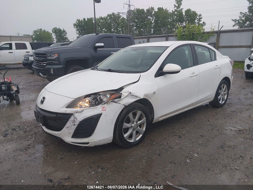2010 Mazda 3, Front, IAAI, VIN JM1BL1SF9A1334658 — photo 2