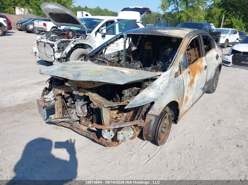 2015 Honda Civic, Total Burn, IAAI, VIN 2HGFB2F43FH022607 — photo 2