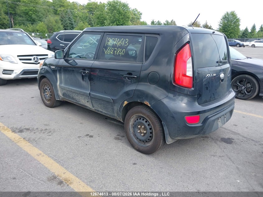 2013 KIA SOUL HATCHBACK 1.6L I-4 DI, DOHC, VVT, 138HP