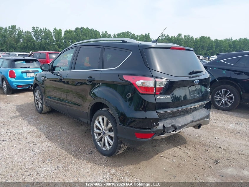 Vin: 1fmcu9j96hud88225, lot: 3078228, ford escape titanium 20173