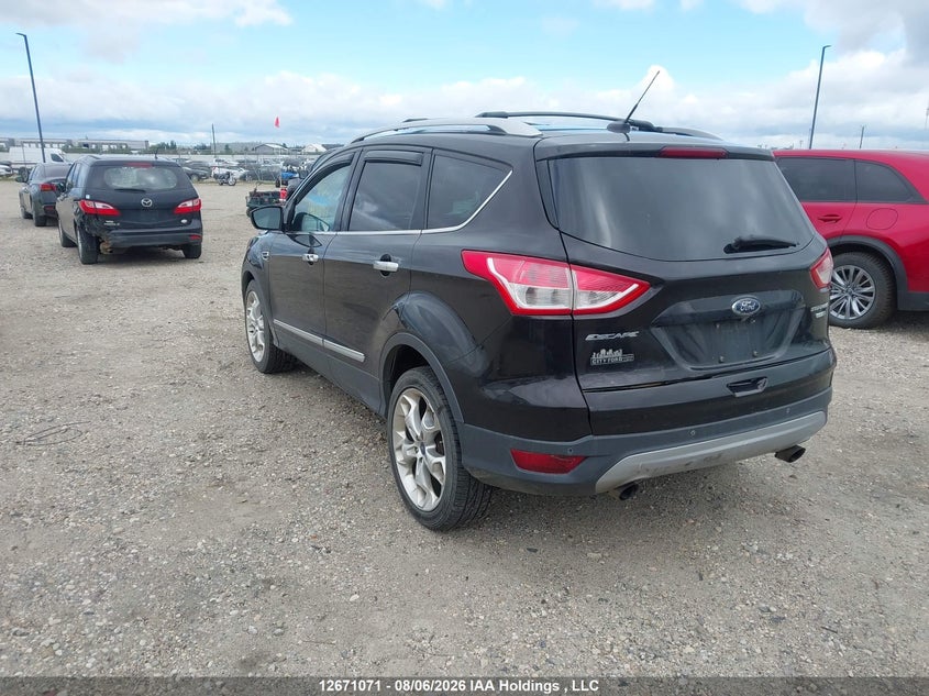 Vin: 1fmcu9j9xdub73750, lot: 3078674, ford escape titanium 20133