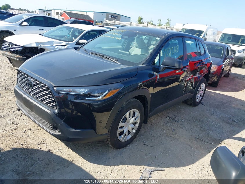 2024 Toyota Corolla Cross L, Front, IAAI, VIN 7MUAAAAGXRV099803 — photo 2