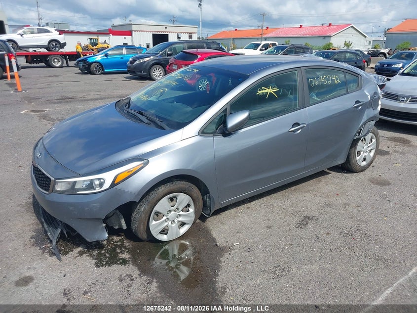 2017 Kia Forte, По кругу, IAAI, VIN 3KPFL4A79HE120144 — фото 2