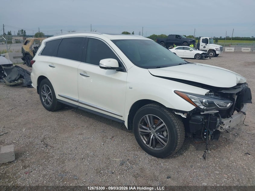 2017 Infiniti Qx60, Удар спереди, IAAI, VIN 5N1DL0MM0HC530724