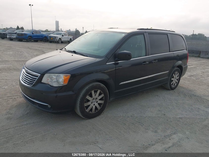 2014 Chrysler Town & Country Touring L, Правый бок, IAAI, VIN 2C4RC1CGXER351511 — фото 2