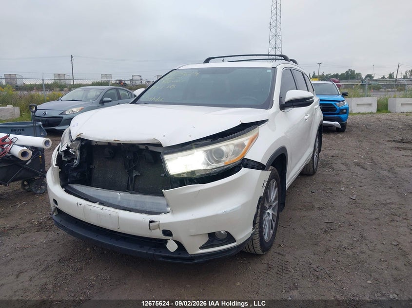 2015 Toyota Highlander, Удар спереди, IAAI, VIN 5TDJKRFH9FS192007 — фото 2