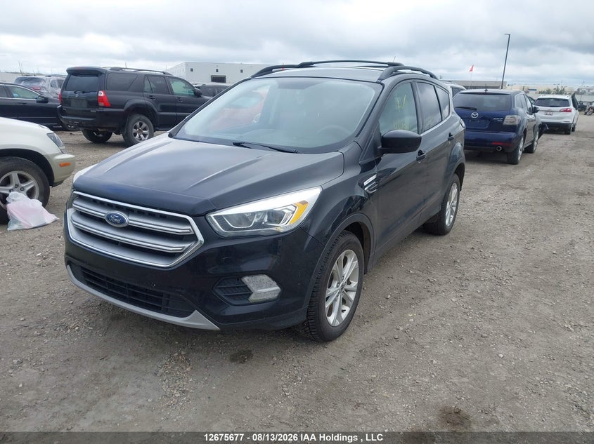 Vin: 1fmcu9gd4huc36116, lot: 3079344, ford escape se 20172