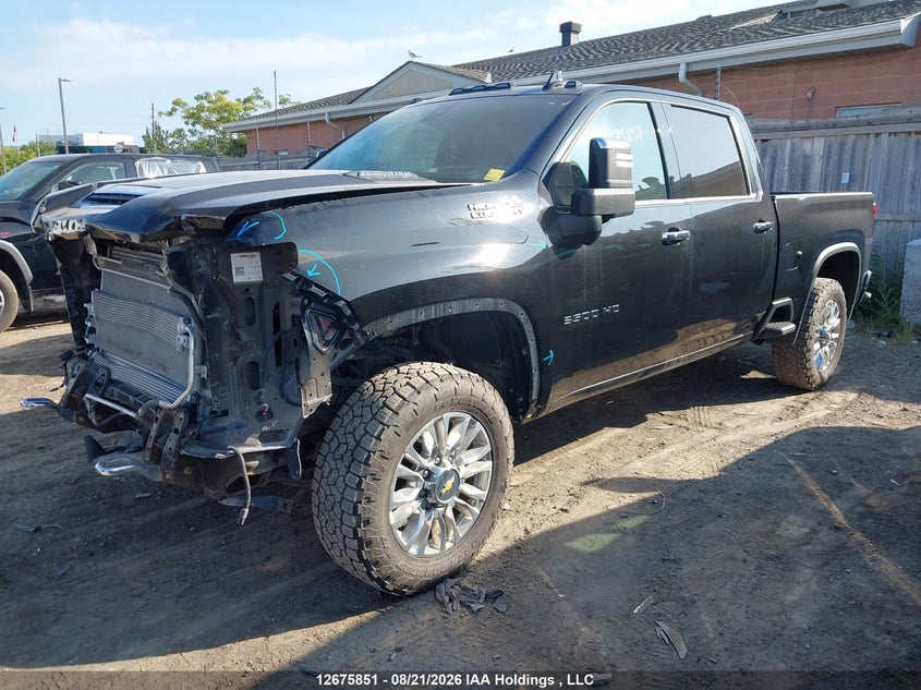 2023 Chevrolet Silverado, Front, IAAI, VIN 2GC4YVEY4P1723273 — photo 2