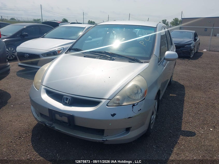 2007 Honda Fit, Water, IAAI, VIN JHMGD38467S807616 — photo 2