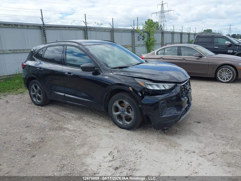 2024 Ford Escape, Удар спереду, IAAI, VIN 1FMCU9MNXRUA46352