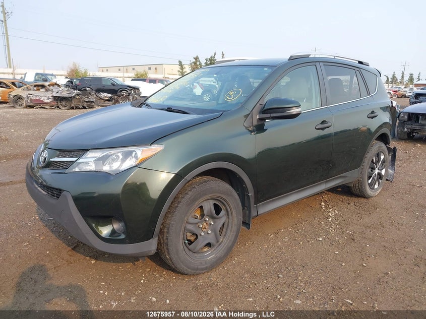 2013 Toyota RAV 4, Rear, IAAI, VIN 2T3BFREV0DW032836 — photo 2