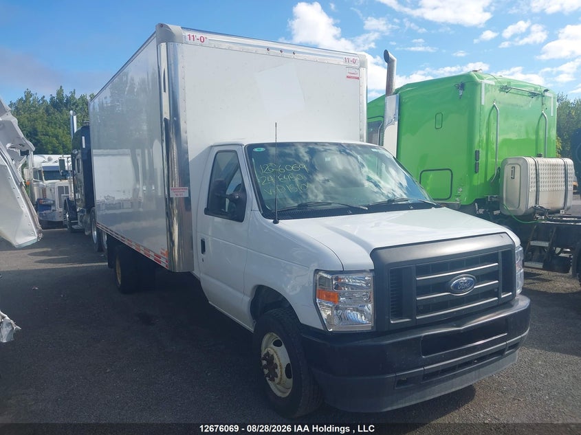 2024 Ford Econoline VIN 1FDXE4FN2RDD15104