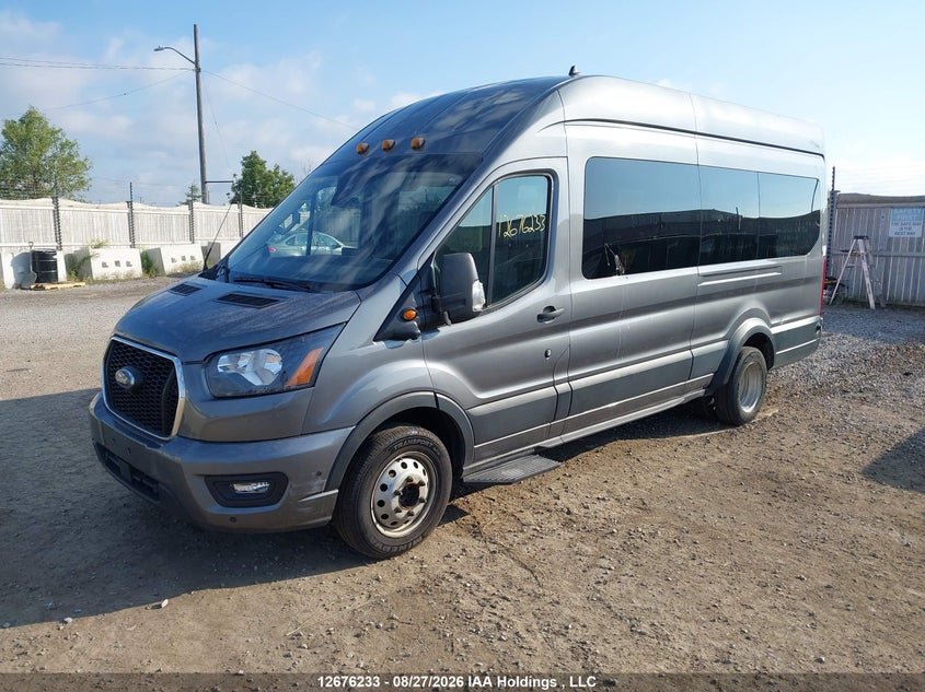 2024 Ford Transit-350 Passenger Xlt, Удар сзади, IAAI, VIN 1FBVU4X8XRKA42727 — фото 2
