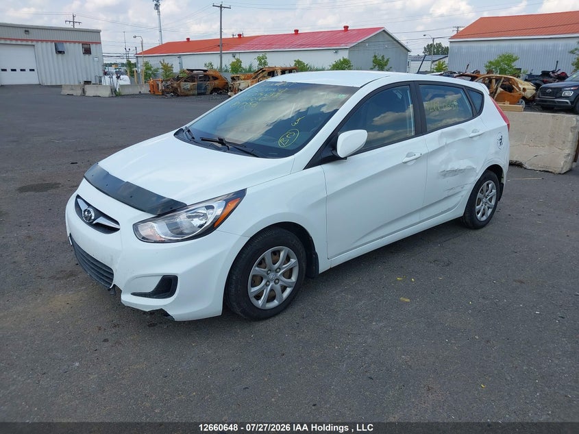 Vin: kmhct5ae2cu014633, lot: 3079940, hyundai accent gl 20122