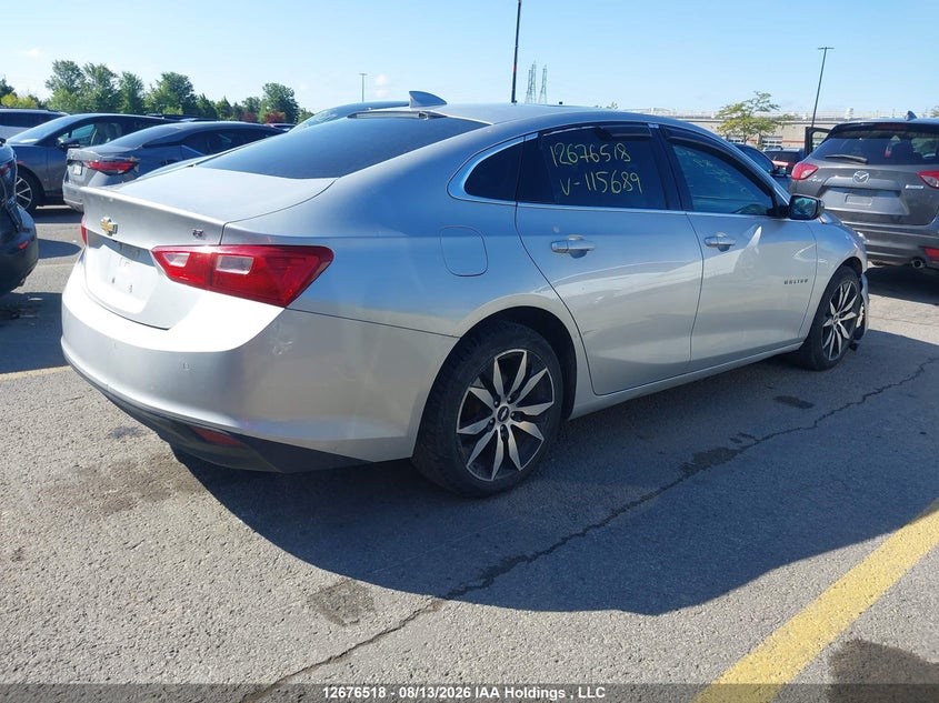 Vin: 1g1ze5st5hf115689, lot: 3080261, chevrolet malibu 1lt 20174