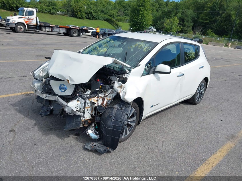 2016 Nissan Leaf, Front, IAAI, VIN 1N4BZ0CP3GC301139 — photo 2