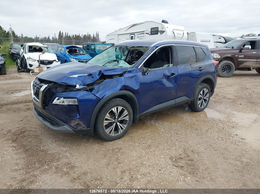 2021 Nissan Rogue, Front, IAAI, VIN 5N1AT3BB1MC702307 — photo 2