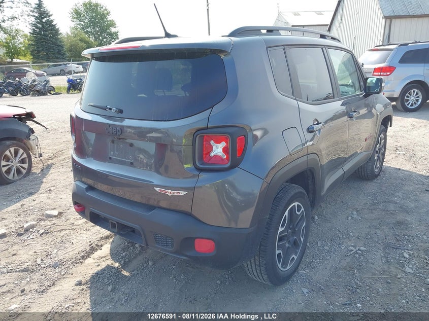 Vin: zaccjbcb7hpg66023, lot: 3080337, jeep renegade trailhawk 20174