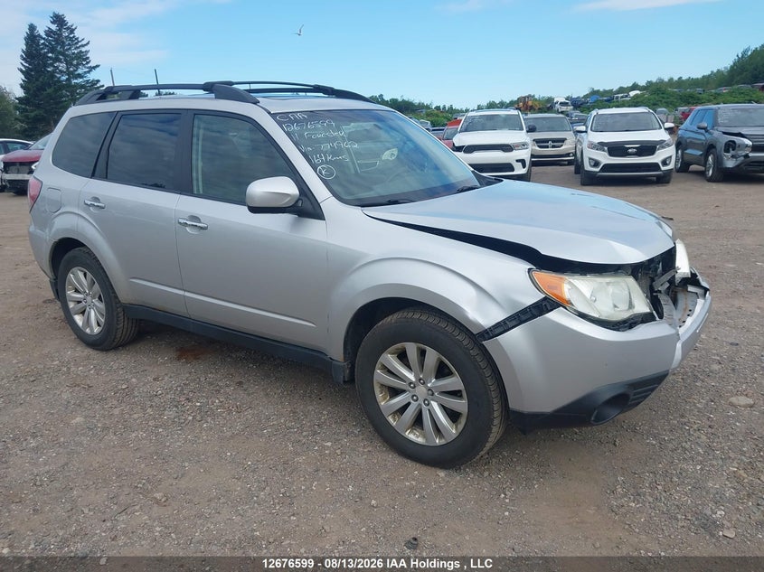2011 Subaru Forester Limited, Удар спереди, IAAI, VIN JF2SHCEC8BH774962