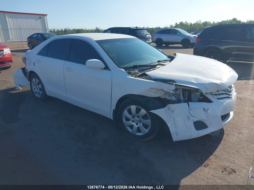 2011 Toyota Camry Le, Front, IAAI, VIN 4T1BF3EK7BU667402