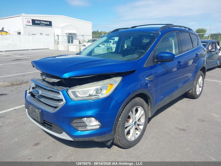 Vin: 1fmcu9g98hud80408, lot: 3080629, ford escape se 20172
