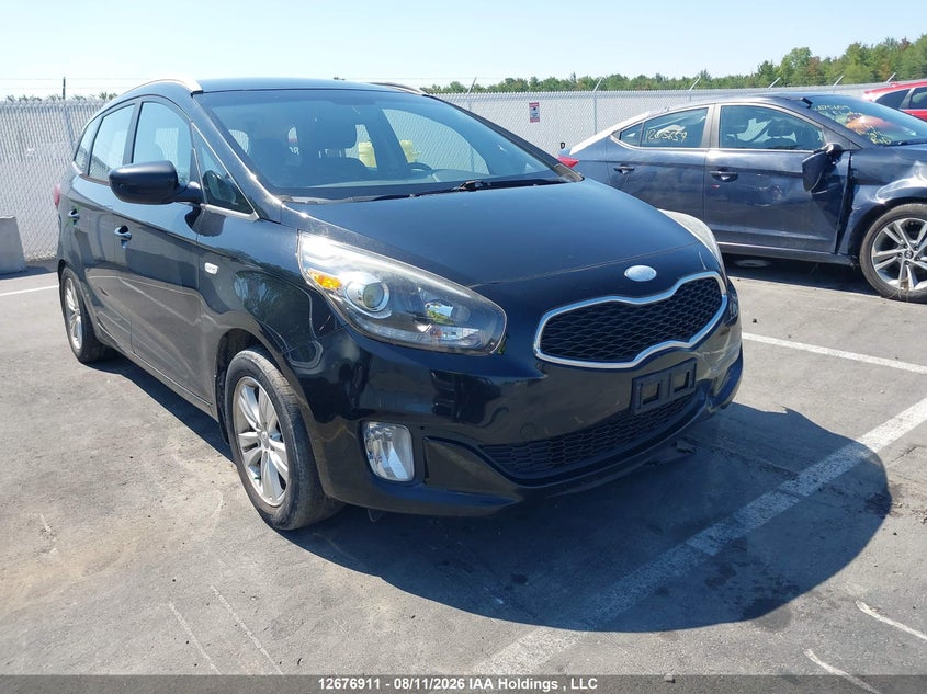 2014 Kia Rondo, Левый зад, IAAI, VIN KNAHT8A3XE7012993