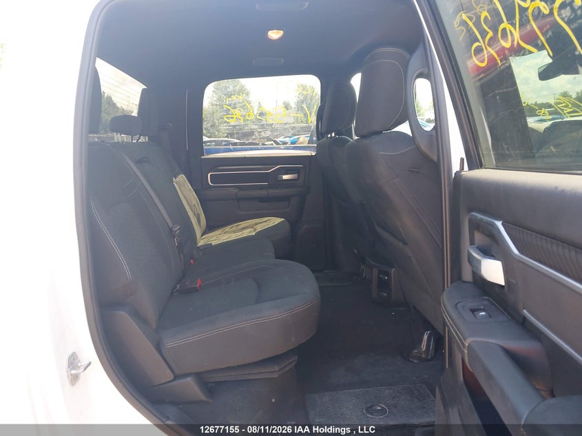 2025 RAM 2500 PICKUP 6.4L V-8 VVT, REGULAR , 405HP
