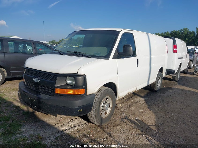2016 Chevrolet Express, Возможны проблемы с механикой, IAAI, VIN 1GCWGAFF2G1277342 — фото 2
