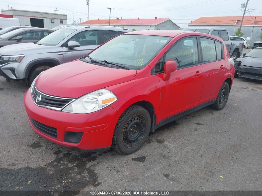 2010 Nissan Versa 1.8S, Удар сзади, IAAI, VIN 3N1BC1CP7AL375633 — фото 2