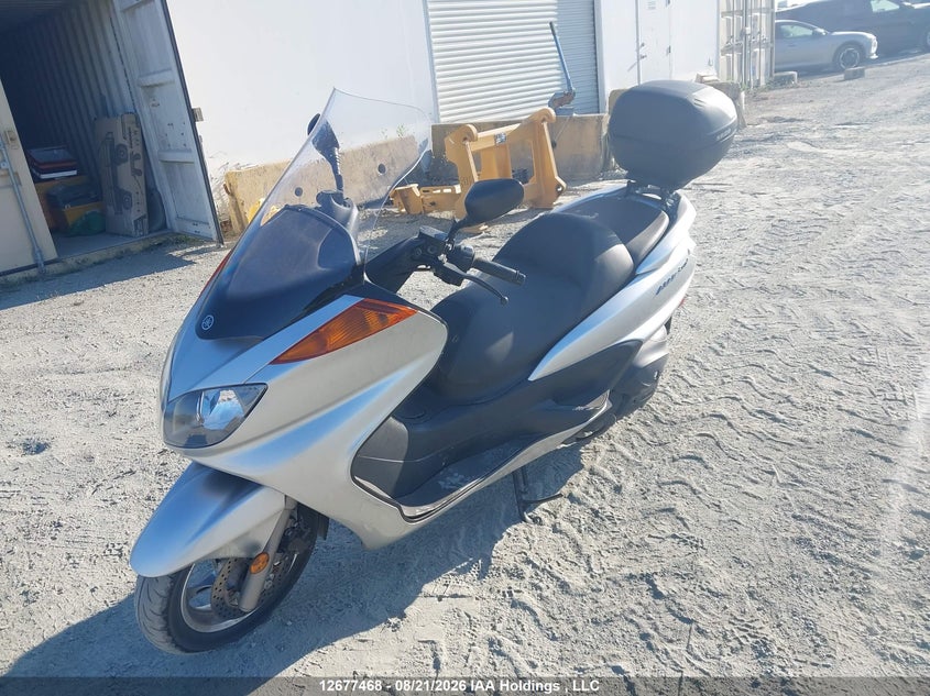 2015 YAMAHA YP400 BIKE 1