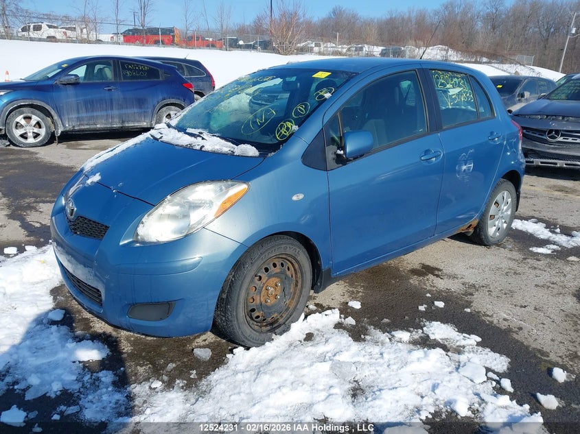 2010 Toyota Yaris Le, Благотворительность, IAAI, VIN JTDKT4K35A5304833 — фото 2