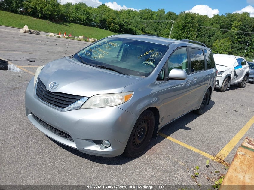 2011 Toyota Sienna, Right Rear, IAAI, VIN 5TDKK3DC7BS054727 — photo 2