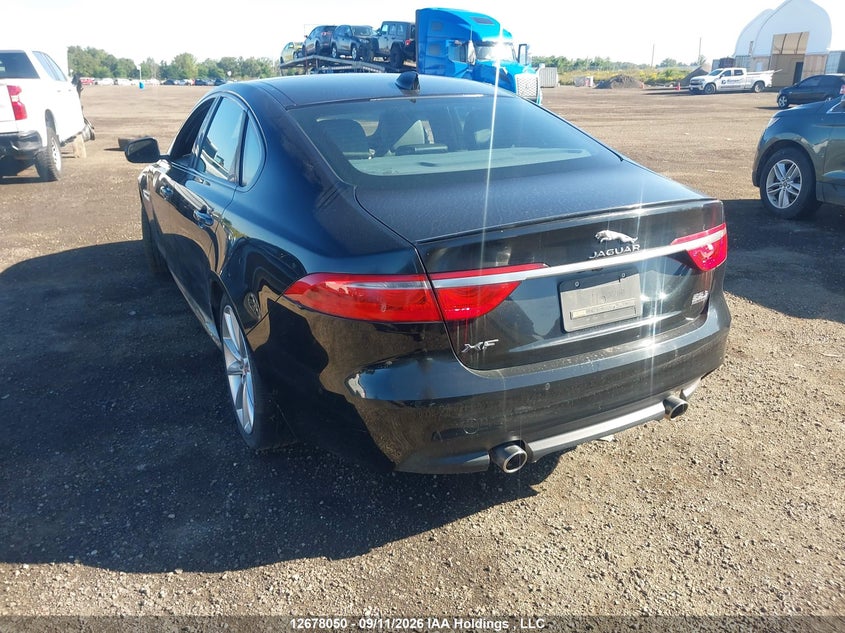 Vin: sajbl4bv3gcy15089, lot: 3081923, jaguar xf 20163