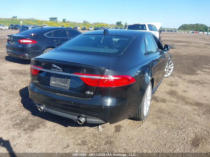 Vin: sajbl4bv3gcy15089, lot: 3081923, jaguar xf 20164