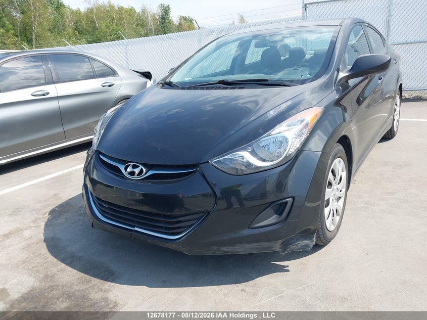 2013 Hyundai Elantra Gls/Limited, Front, IAAI, VIN 5NPDH4AE5DH412547 — photo 2