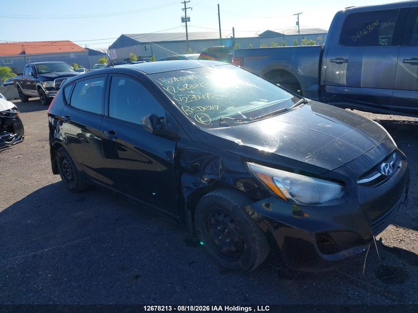 Vin: kmhct5ae7fu235472, lot: 3082092, hyundai accent l 2015 img_1
