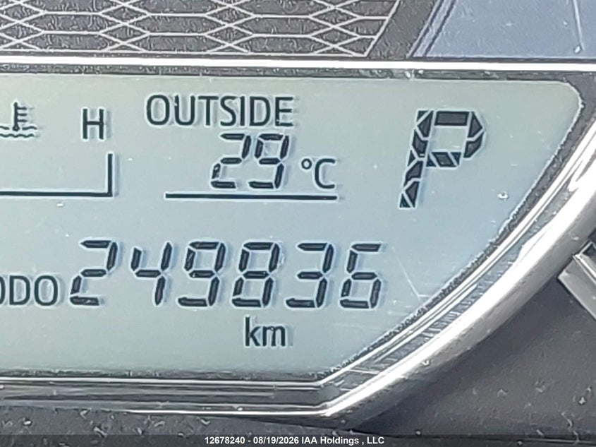 2016 TOYOTA COROLLA SEDAN 1.8L I-4 DOHC, VVT, 132HP