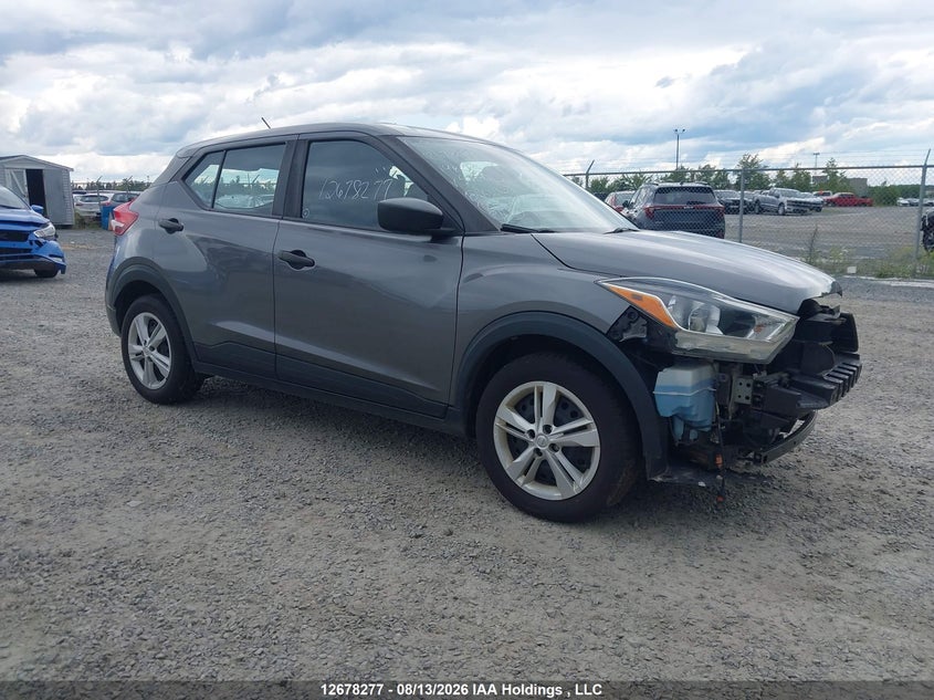 2019 Nissan Kicks S/Sr/Sv, Front, IAAI, VIN 3N1CP5CU6KL500743