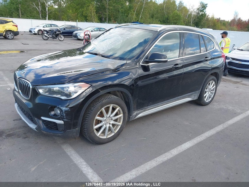 2019 BMW X1, Лобове скло, IAAI, VIN WBXHT3C58K3H34850 — фото 2