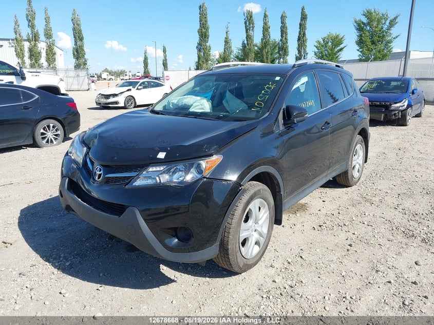 2015 Toyota RAV 4, Front, IAAI, VIN 2T3BFREV3FW263197 — photo 2