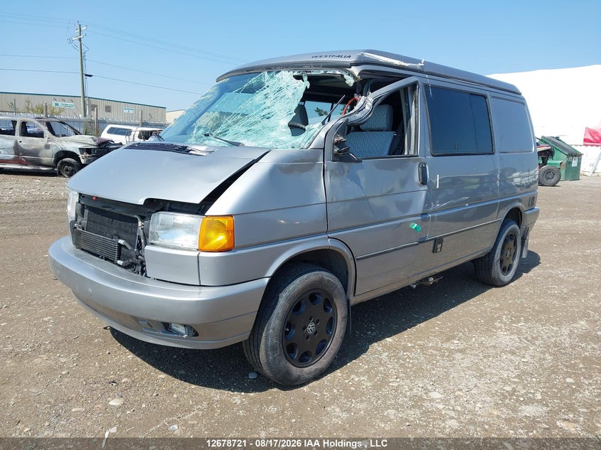 1994 Volkswagen Eurovan Cv Camper, Front, IAAI, VIN WV2PD0702RH051816 — photo 2