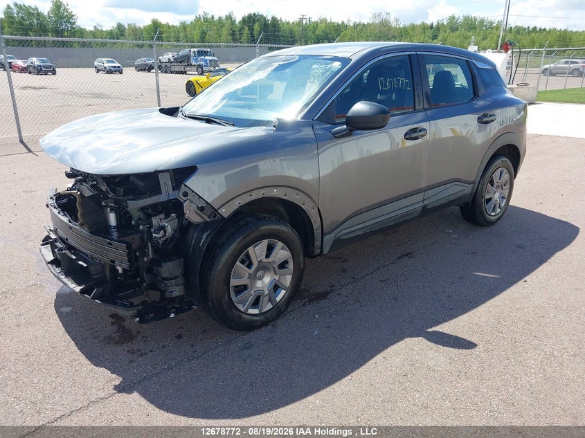 2026 Nissan Kicks S, Front, IAAI, VIN 3N8AP6BE7TL306264 — photo 2