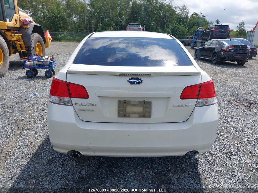 2014 SUBARU LEGACY SEDAN 2.5L H-4 DOHC, VVT, 173HP