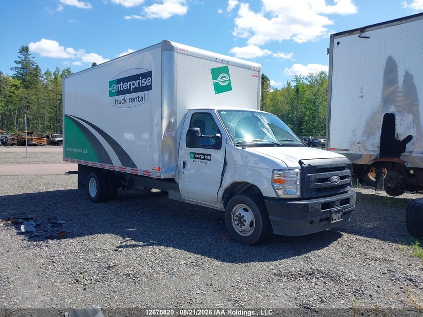 2026 Ford Econoline VIN 1FDWE4FNXTDD14771