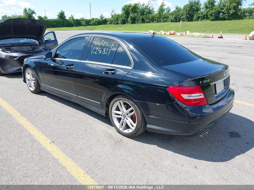 Vin: wddgf8abxeg251821, lot: 3082825, mercedes-benz c 300 4matic 20143