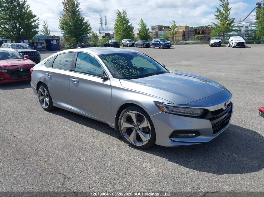 Vin: 1hgcv1f98ja800312, lot: 3082989, honda accord touring 2018 img_1