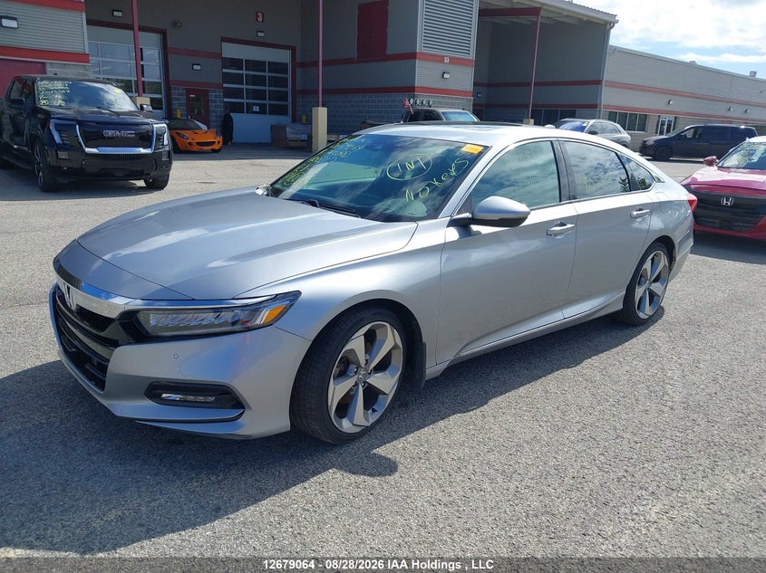 Vin: 1hgcv1f98ja800312, lot: 3082989, honda accord touring 20182