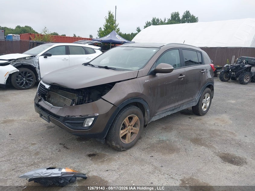 2015 Kia Sportage, Front, IAAI, VIN KNDPBCAC2F7742063 — photo 2